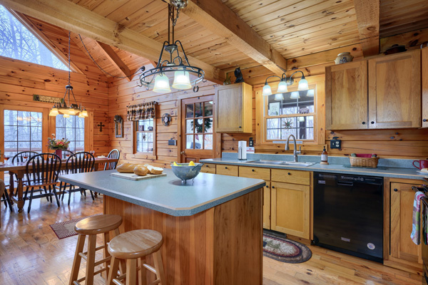 Charming and inviting cabin rental