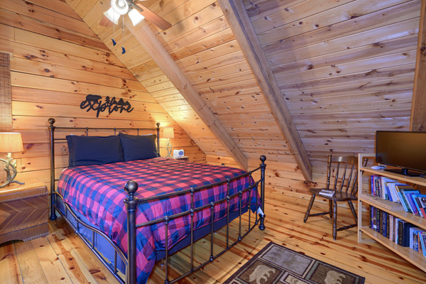 Quaint charm and comfort in the cabin's cozy ambiance