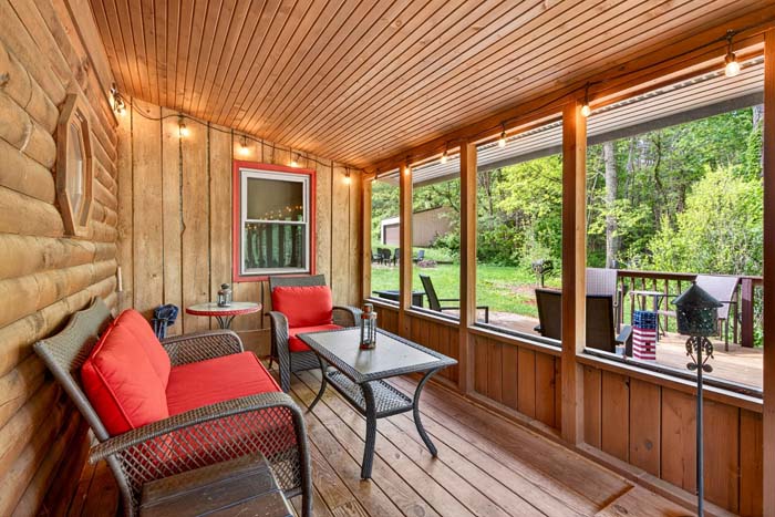 Quiet wooded views from cabin property