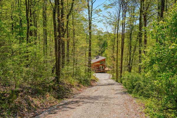 Cozy retreat in Hocking Hills: Olde Homestead Cabin