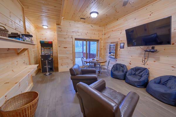 Rosewood Lodge - Hocking Hills - Old Man's Cave - Ohio