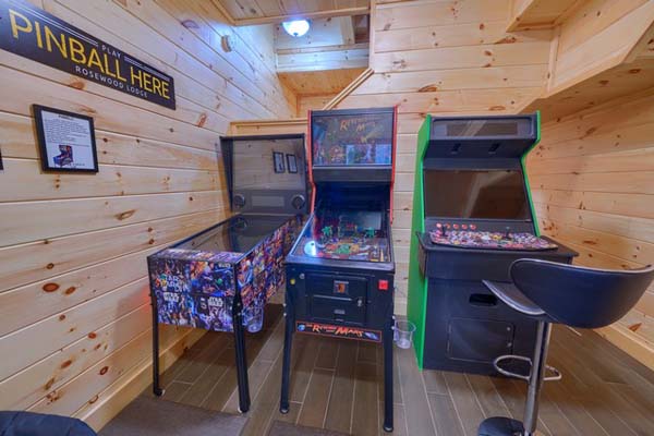 Rosewood Lodge - Hocking Hills - Old Man's Cave - Ohio