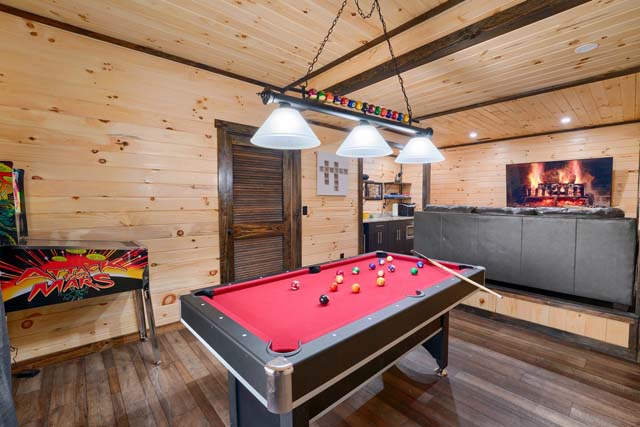 game room with pool table