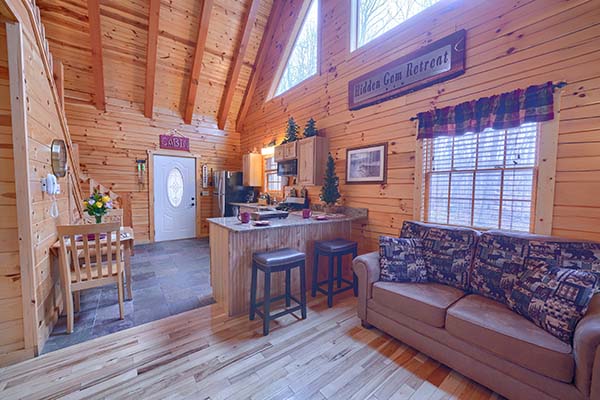 Hidden Gem Retreat - Hocking Hills - Old Man's Cave - Ohio