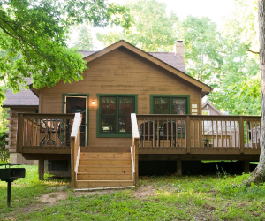 front view of lodge with cover porch