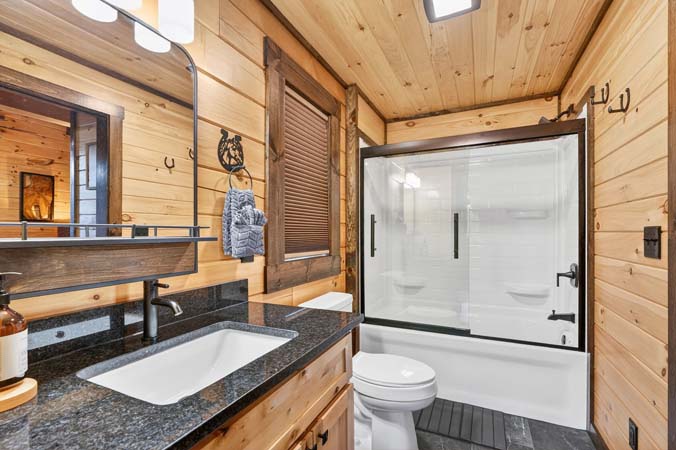 The Tack Room — Hocking Hills, photo 16
