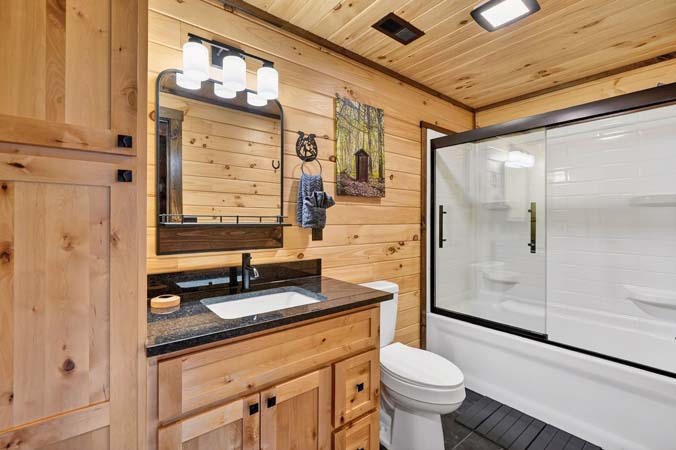 The Tack Room — Hocking Hills, photo 45