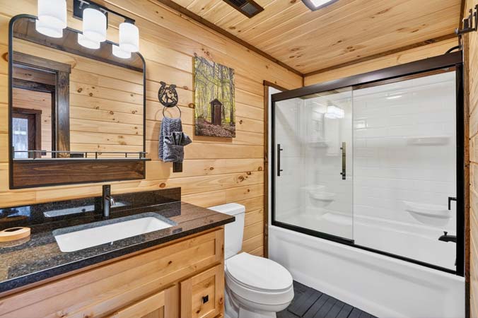 The Tack Room — Hocking Hills, photo 46