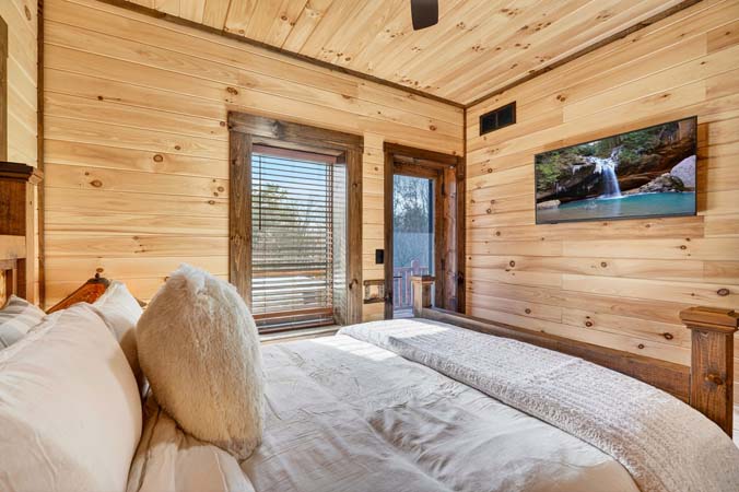 The Tack Room — Hocking Hills, photo 51